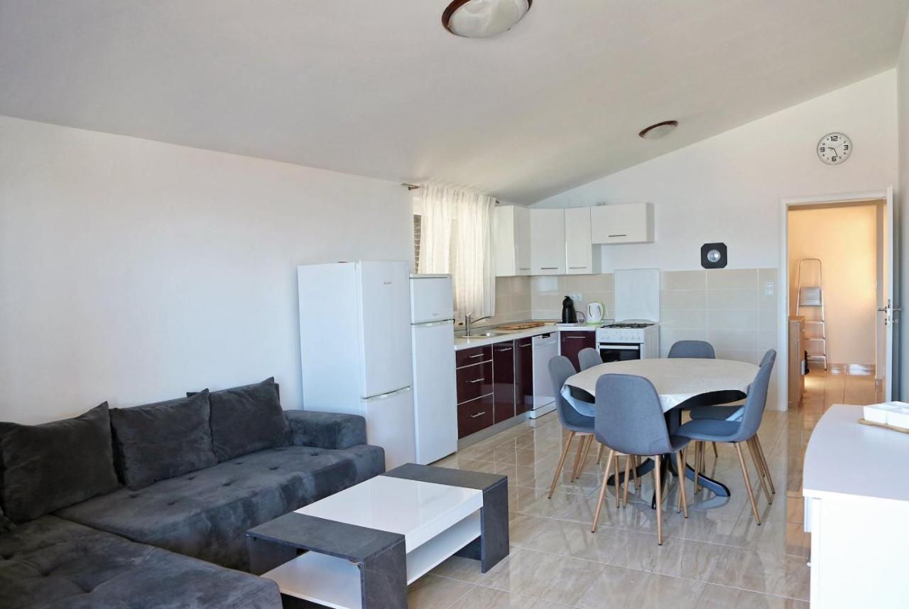 Apartmani Cili Miletici Exterior foto
